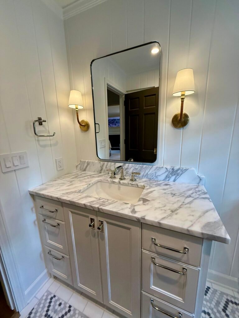 713d7a6d-fc49-44db-80c2-610a6a963876