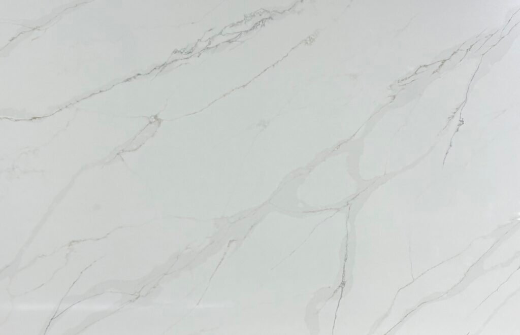 Quartz Calacatta Unique