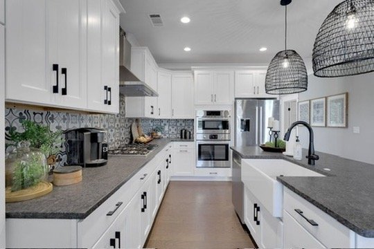 5032DF29-5248-4B9A-A392-56557D7BBB8B_4_5005_c