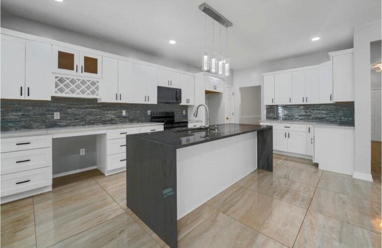 5E73C5F9-EC22-47C8-8359-DB3C3991BF75