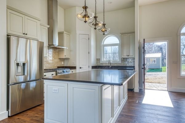 75236ED7-033E-4C1A-B63A-1BBECEBFA259