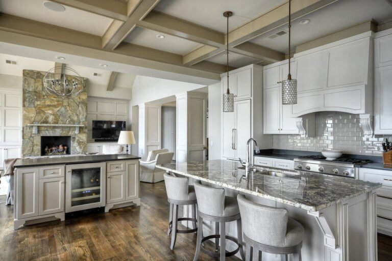 8EF12B48-D3D4-47C4-8BC7-9662BFDAE471_1_105_c