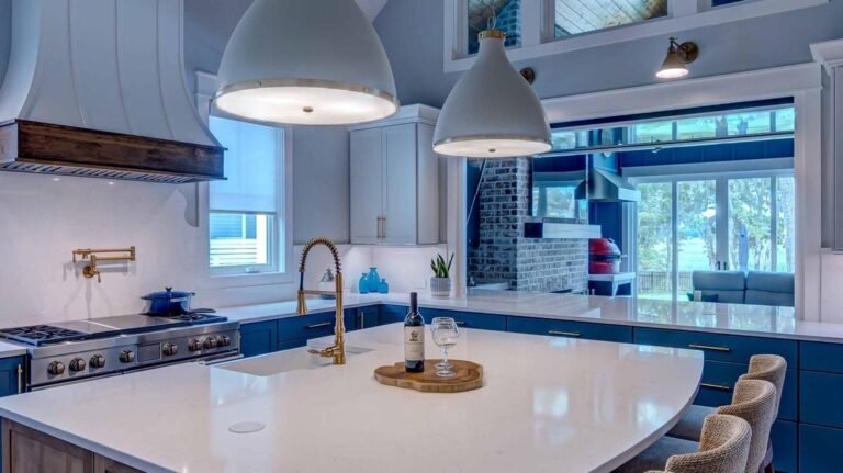 DC0EBEE1-1FDD-47EC-8F8C-F1FE70A31BC5_1_105_c