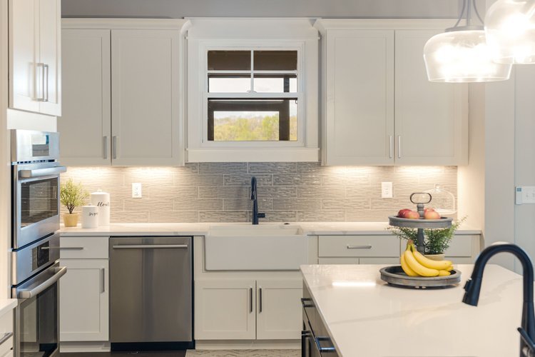 F3E41CB6-40EF-4CB1-AF3C-B1B001D229B4