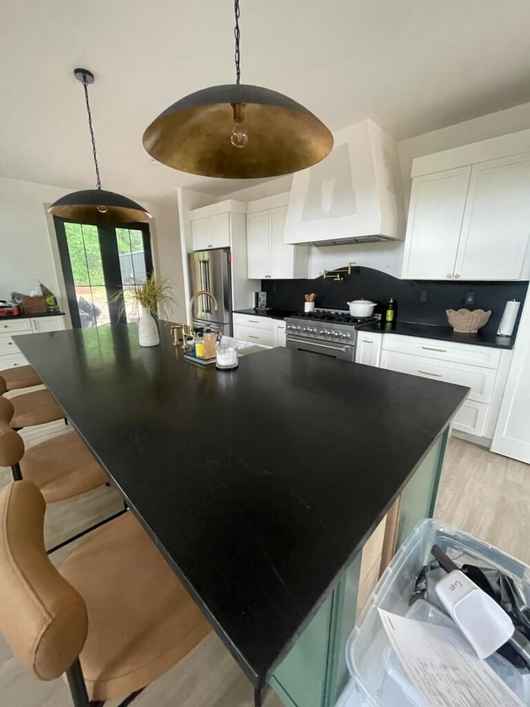 af627cd6-be04-4649-801d-c03152eae133